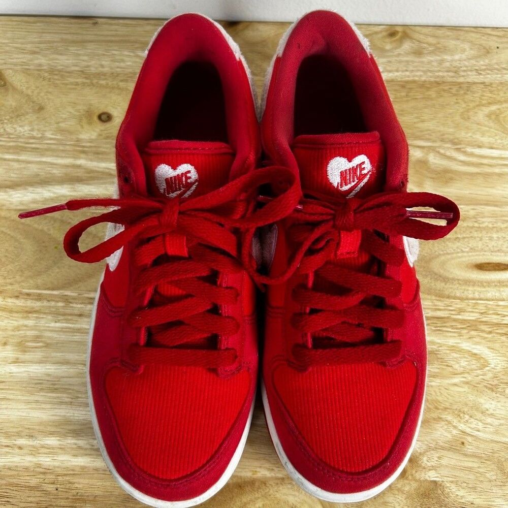 Nike Dunk Low Valentine's Day 2024 Red Corduroy GS Size 4.5Y FZ3548-612 - Picture 3 of 8